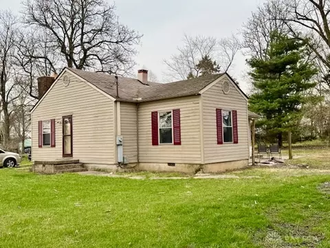 Exterior - 6220 Springfield Xenia Rd, Springfield, OH 45502 photo 2 of 3