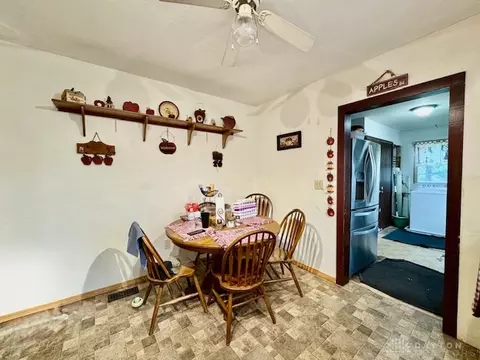Dining - 6220 Springfield Xenia Rd, Springfield, OH 45502 photo 1 of 1