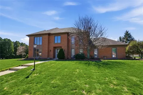 3473 Fairwood Dr, Dayton, OH 45432