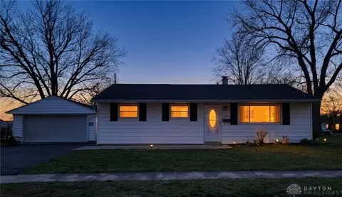 304 Inverness Ave, Vandalia, OH 45377