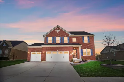 1645 Elm Brook Trl, Centerville, OH 45458