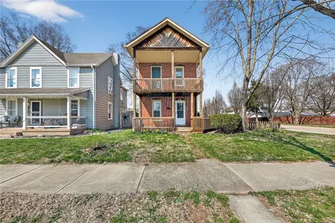 33 E Cottage Ave, West Carrollton, OH 45449