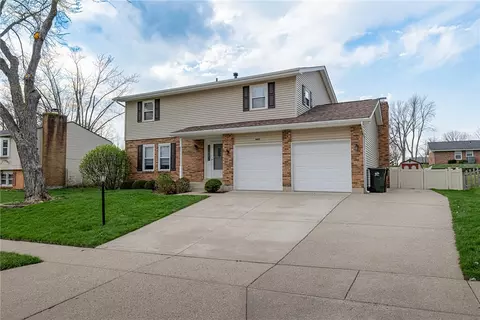 5481 Corkhill Dr, Dayton, OH 45424
