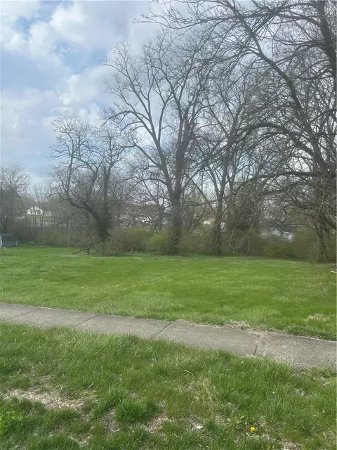00 E Second, Xenia, OH 45385 photo 2