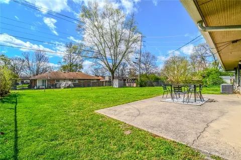 Exterior - 1770 Big Hill Rd, Kettering, OH 45439 photo 5 of 8