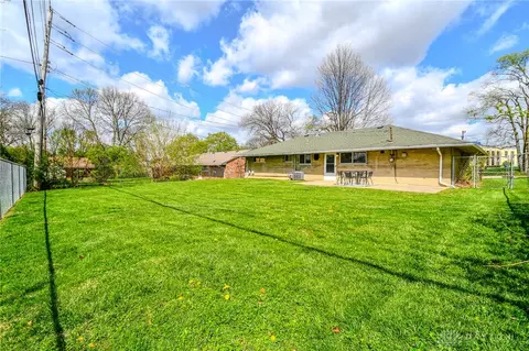 Exterior - 1770 Big Hill Rd, Kettering, OH 45439 photo 7 of 8