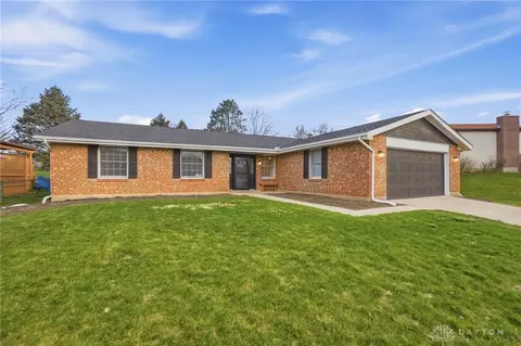 5235 Woodcock Way, Dayton, OH 45424