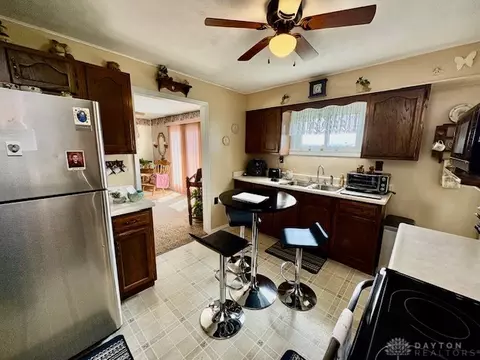 Kitchen - 3079 Rocky Point Rd, Springfield, OH 45502 photo 2 of 3