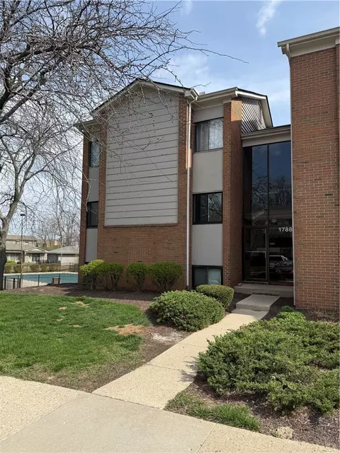 1788 Cherokee Dr #F, Dayton, OH 45449