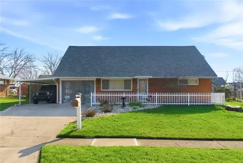 5718 Rousseau Dr, Dayton, OH 45424