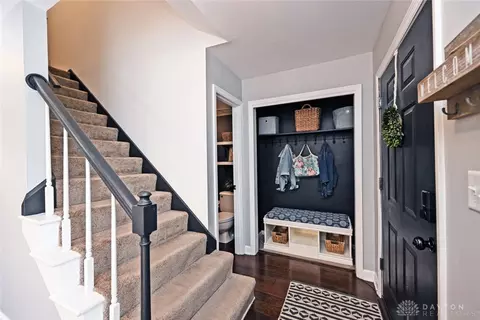 Entry Way - 28 Nicholson Ct #9, Centerville, OH 45459 photo 1 of 2