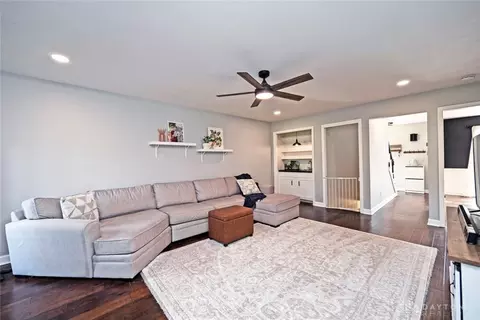 Living - 28 Nicholson Ct #9, Centerville, OH 45459 photo 4 of 4