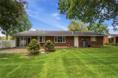 Exterior - 2325 E Rahn Rd, Kettering, OH 45440 photo 14 of 14