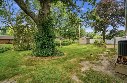 Exterior - 2325 E Rahn Rd, Kettering, OH 45440 photo 11 of 14