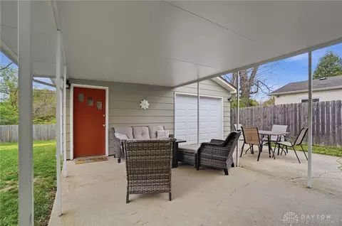 Exterior - 3109 Sudbury Dr, Kettering, OH 45420 photo 9 of 10