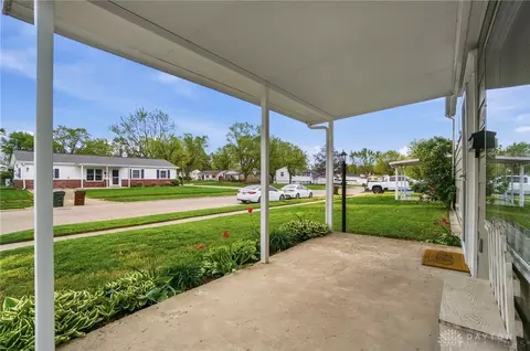 Exterior - 3109 Sudbury Dr, Kettering, OH 45420 photo 5 of 10