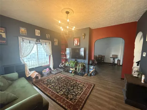 Living - 1125 W High St, Springfield, OH 45506 photo 1 of 4