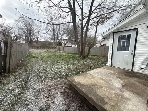 Exterior - 1125 W High St, Springfield, OH 45506 photo 3 of 8
