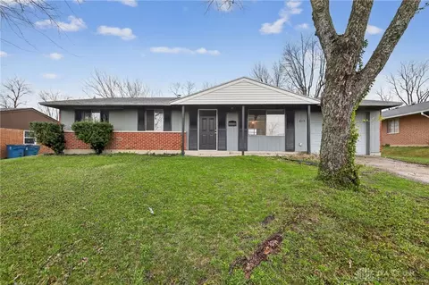 6119 Corsica Dr, Huber Heights, OH 45424