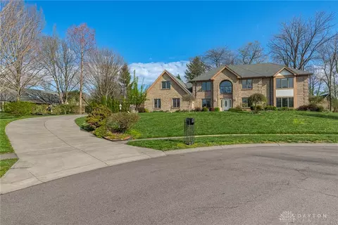 861 Kelsey Ct, Washington Township, OH 45458