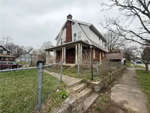 2 E Hudson Ave, Dayton, OH 45405