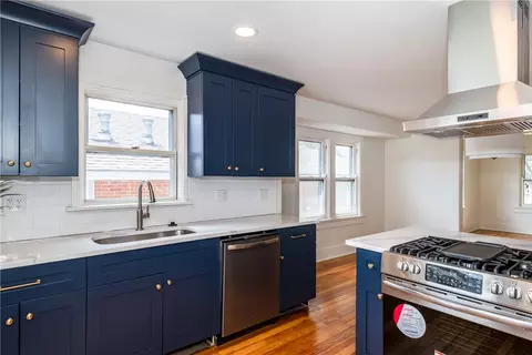 Kitchen - 2908 Hazel Ave, Dayton, OH 45420 photo 5 of 11