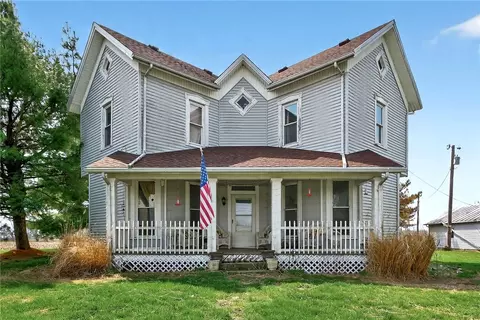 1707 Hussey Rd, Xenia, OH 45385