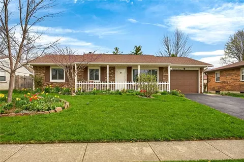 1772 Pueblo Dr, Xenia, OH 45385
