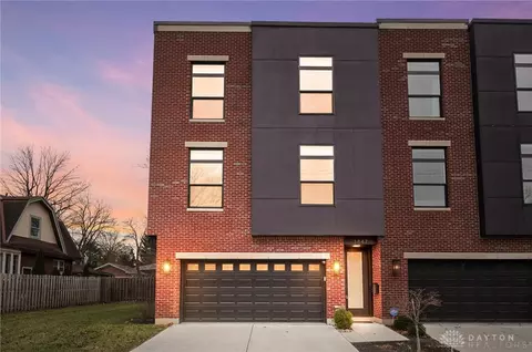 3847 Drake Ave, Cincinnati, OH 45209