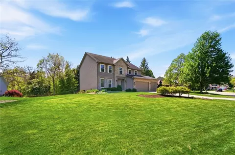 Exterior - 25 Rustic Brook Ct, Springboro, OH 45066 photo 4 of 19