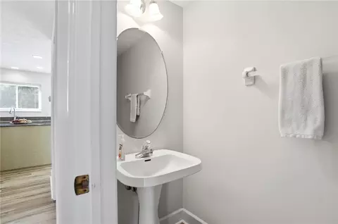Bath - 25 Rustic Brook Ct, Springboro, OH 45066 photo 1 of 7