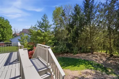 Exterior - 25 Rustic Brook Ct, Springboro, OH 45066 photo 11 of 19