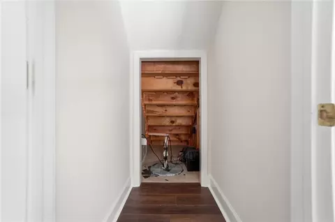 Entry Way - 25 Rustic Brook Ct, Springboro, OH 45066 photo 8 of 8