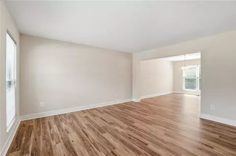 Living - 25 Rustic Brook Ct, Springboro, OH 45066 photo 1 of 14