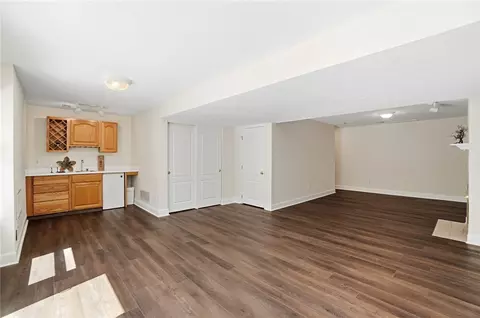 Living - 25 Rustic Brook Ct, Springboro, OH 45066 photo 13 of 14