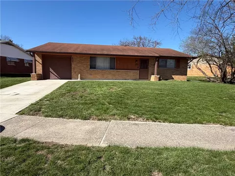 5723 Lily Ln, Dayton, OH 45414