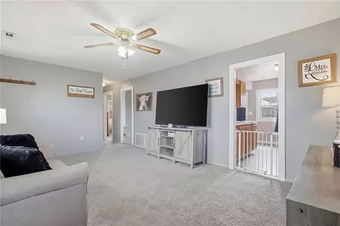 2745 Share St, Springfield, OH 45505 photo 7