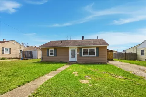 2745 Share St, Springfield, OH 45505 photo 2