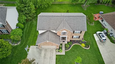 91 Hillcrest Dr, Springboro, OH 45066