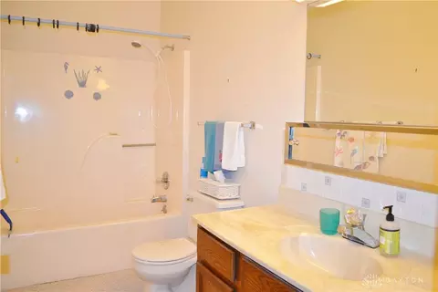 3052 E Brixton Dr, Springfield, OH 45503 photo 24