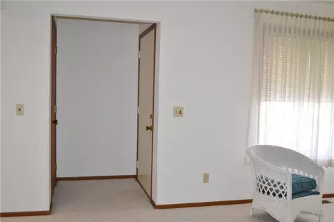 3052 E Brixton Dr, Springfield, OH 45503 photo 6