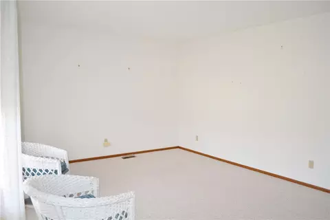 3052 E Brixton Dr, Springfield, OH 45503 photo 8