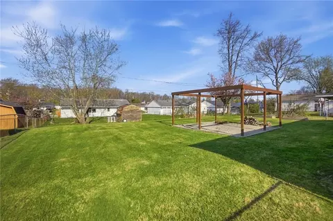 Exterior - 3211 Haverhill St, Springfield, OH 45503 photo 8 of 9