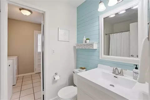 Bath - 3211 Haverhill St, Springfield, OH 45503 photo 1 of 1