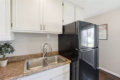 Kitchen - 3211 Haverhill St, Springfield, OH 45503 photo 3 of 3