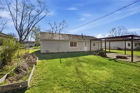 Exterior - 3211 Haverhill St, Springfield, OH 45503 photo 5 of 9