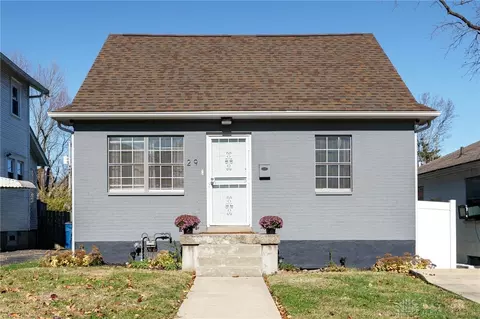 29 Forest Glen Ave, Dayton, OH 45405