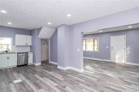 8915 Meeker Rd, Dayton, OH 45414