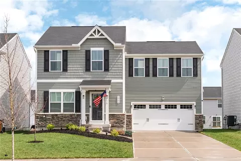 5966 Warm Springs Dr, Middletown, OH 45042