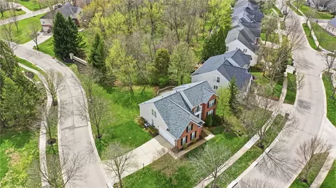 View/Area - 1800 Olde Haley Dr, Centerville, OH 45458 photo 3 of 8